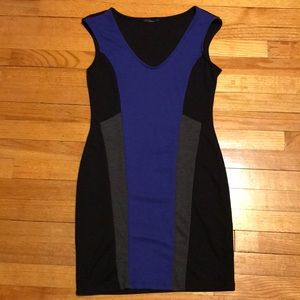 Soprano sleeveless dress size L black blue gray
